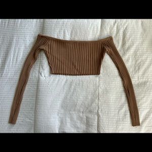Ribbed long sleeve off the shoulder crop top.